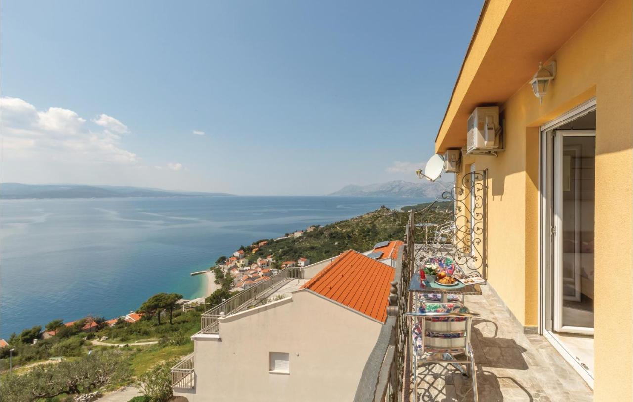 Amazing Apartment In Krvavica With Wifi Exterior photo