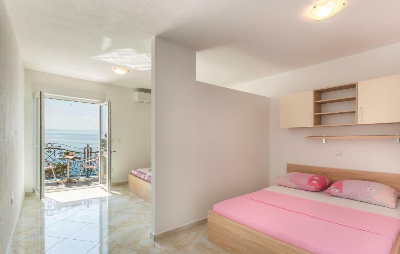 Amazing Apartment In Krvavica With Wifi Exterior photo